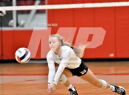Thumbnail 1 in Marist @ Homewood-Flossmoor photogallery.