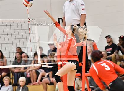 Thumbnail 2 in Marist @ Homewood-Flossmoor photogallery.