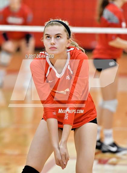 Thumbnail 2 in Marist @ Homewood-Flossmoor photogallery.