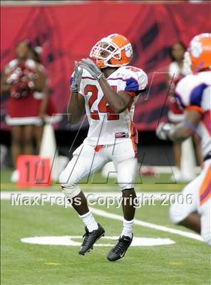 Thumbnail 3 in Warner Robins vs. Parkview (Kickoff Classic) photogallery.