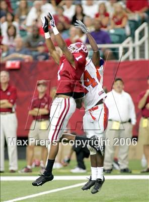 Thumbnail 3 in Warner Robins vs. Parkview (Kickoff Classic) photogallery.
