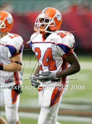 Thumbnail 2 in Warner Robins vs. Parkview (Kickoff Classic) photogallery.