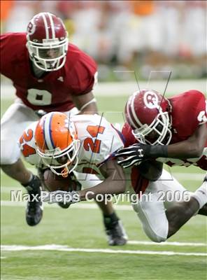 Thumbnail 2 in Warner Robins vs. Parkview (Kickoff Classic) photogallery.