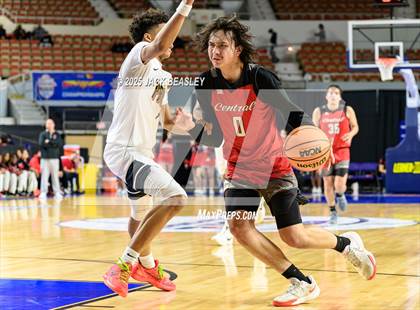 Thumbnail 3 in Central vs Mountain Pointe (AIA 5A Final) photogallery.