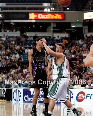 Thumbnail 2 in Tokay vs. De La Salle (CIF NorCal D1 Final) photogallery.