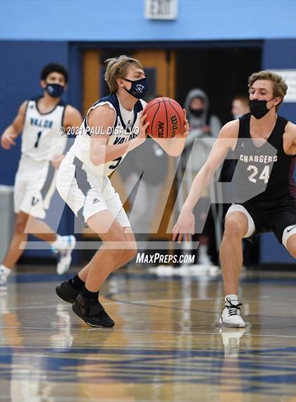 Thumbnail 2 in Chatfield @ Valor Christian photogallery.