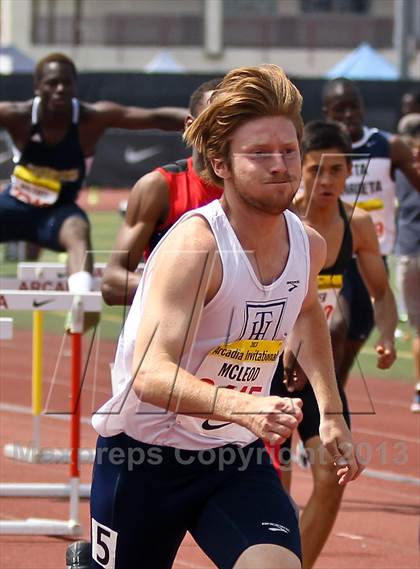 Thumbnail 2 in Arcadia Invitational (300 M Hurdles) photogallery.