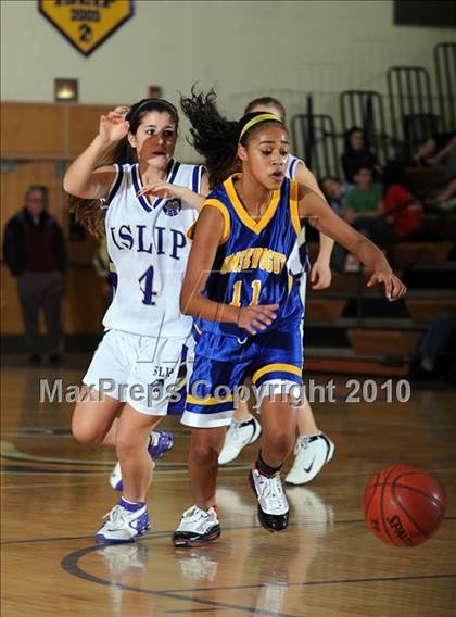 Thumbnail 3 in Comsewogue @ Islip photogallery.