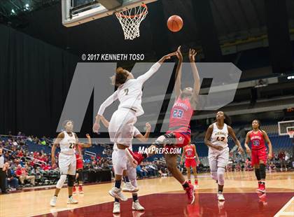 Thumbnail 3 in Duncanville vs. Cypress Ranch (UIL 6A Final) photogallery.