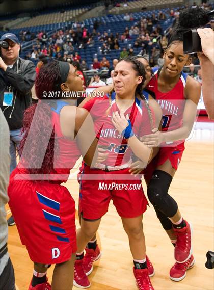 Thumbnail 1 in Duncanville vs. Cypress Ranch (UIL 6A Final) photogallery.