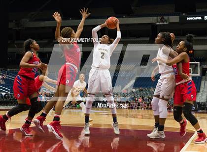 Thumbnail 2 in Duncanville vs. Cypress Ranch (UIL 6A Final) photogallery.