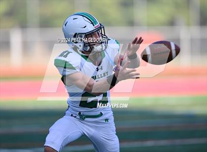Thumbnail 2 in Pascack Valley @ Northern Highlands photogallery.