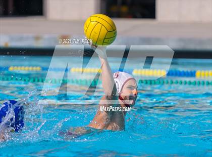 Thumbnail 1 in Esperanza @ Valencia photogallery.