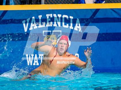 Thumbnail 1 in Esperanza @ Valencia photogallery.