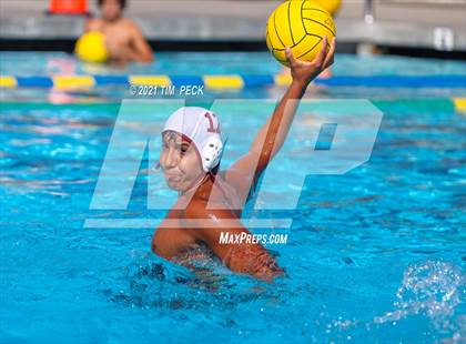 Thumbnail 1 in Esperanza @ Valencia photogallery.