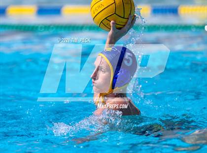 Thumbnail 2 in Esperanza @ Valencia photogallery.