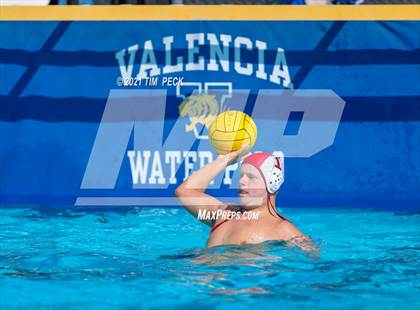 Thumbnail 2 in Esperanza @ Valencia photogallery.