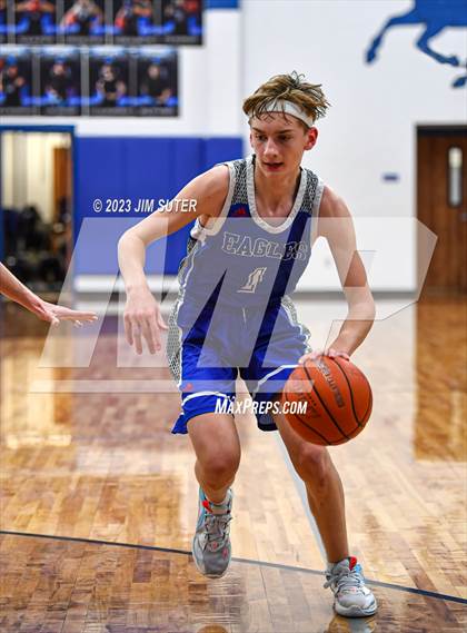 Thumbnail 1 in North Hopkins vs Brazos Christian (Cotton Christmas Classic) photogallery.