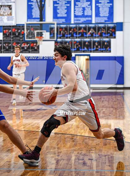 Thumbnail 3 in North Hopkins vs Brazos Christian (Cotton Christmas Classic) photogallery.