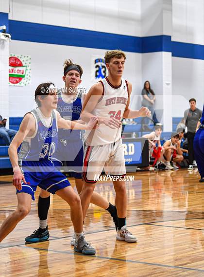 Thumbnail 1 in North Hopkins vs Brazos Christian (Cotton Christmas Classic) photogallery.