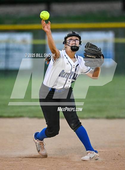 Thumbnail 1 in Oley Valley vs. Brandywine Heights Area photogallery.