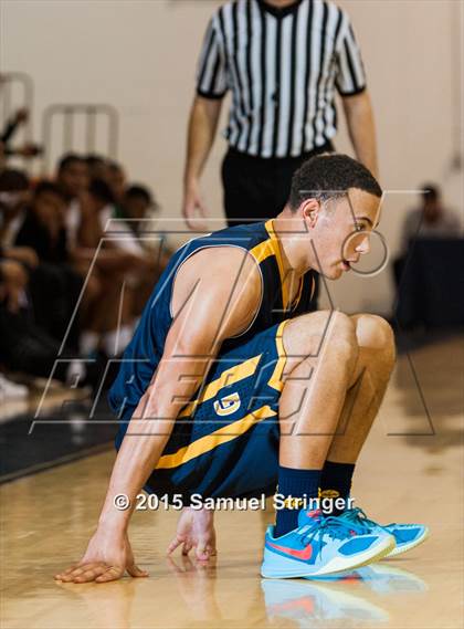 Thumbnail 1 in Long Beach Poly vs. Gregori (Modesto Christian Holiday Hoops Classic) photogallery.