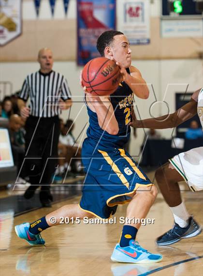 Thumbnail 2 in Long Beach Poly vs. Gregori (Modesto Christian Holiday Hoops Classic) photogallery.