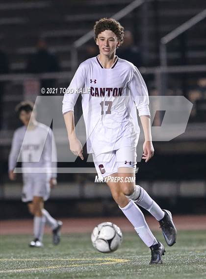 Thumbnail 3 in Griswold vs. Canton (CIAC Class S Semifinal) photogallery.