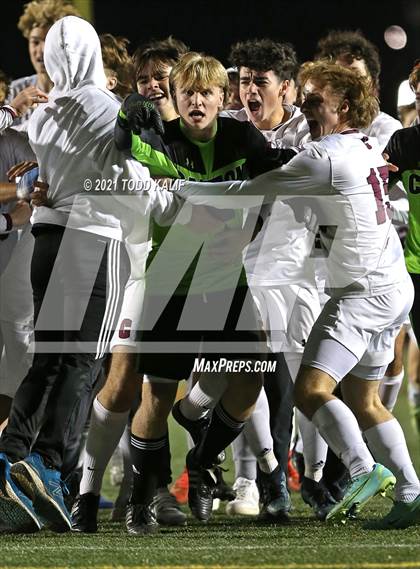 Thumbnail 3 in Griswold vs. Canton (CIAC Class S Semifinal) photogallery.