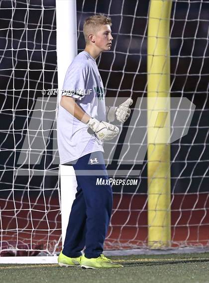 Thumbnail 3 in Griswold vs. Canton (CIAC Class S Semifinal) photogallery.