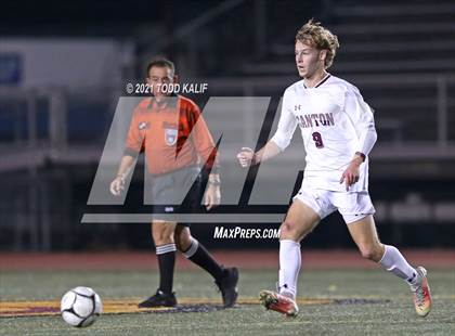 Thumbnail 1 in Griswold vs. Canton (CIAC Class S Semifinal) photogallery.