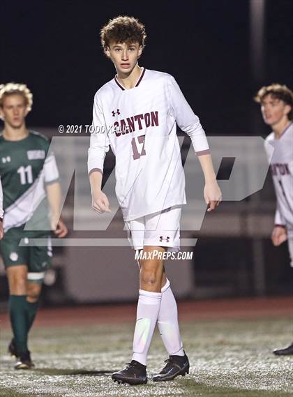 Thumbnail 2 in Griswold vs. Canton (CIAC Class S Semifinal) photogallery.