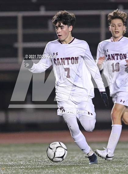 Thumbnail 2 in Griswold vs. Canton (CIAC Class S Semifinal) photogallery.