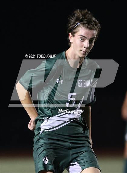 Thumbnail 2 in Griswold vs. Canton (CIAC Class S Semifinal) photogallery.