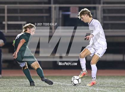 Thumbnail 1 in Griswold vs. Canton (CIAC Class S Semifinal) photogallery.