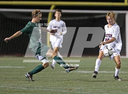 Thumbnail 3 in Griswold vs. Canton (CIAC Class S Semifinal) photogallery.