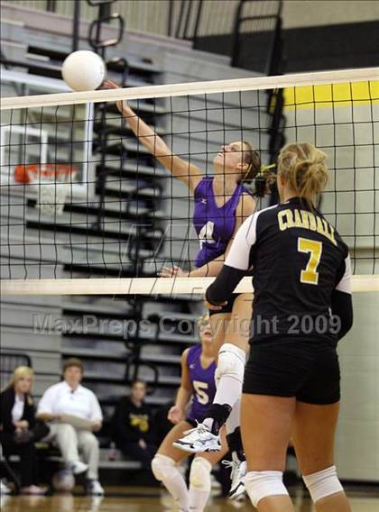 Thumbnail 2 in Alvarado @ Crandall photogallery.
