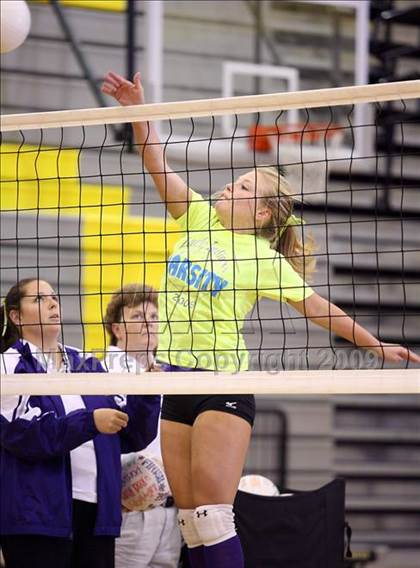 Thumbnail 1 in Alvarado @ Crandall photogallery.
