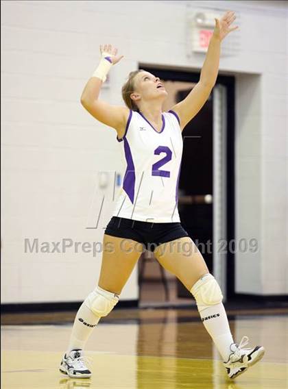 Thumbnail 1 in Alvarado @ Crandall photogallery.