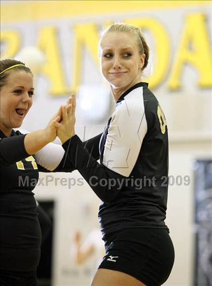 Thumbnail 3 in Alvarado @ Crandall photogallery.