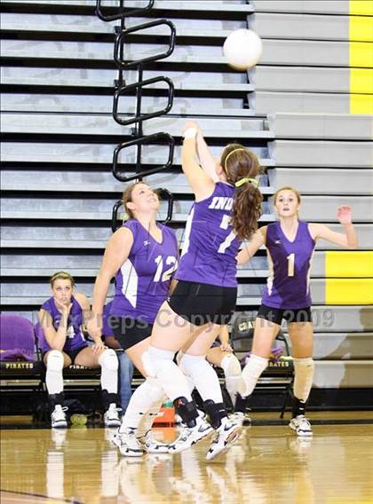 Thumbnail 3 in Alvarado @ Crandall photogallery.