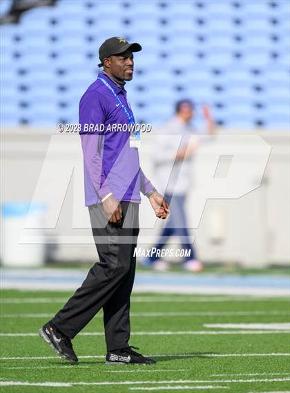Thumbnail 3 in Tarboro vs Mount Airy (NCHSAA 1A Finals) photogallery.