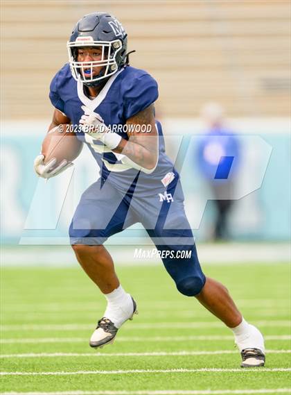 Thumbnail 1 in Tarboro vs Mount Airy (NCHSAA 1A Finals) photogallery.
