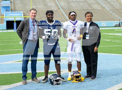 Thumbnail 1 in Tarboro vs Mount Airy (NCHSAA 1A Finals) photogallery.