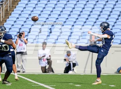 Thumbnail 1 in Tarboro vs Mount Airy (NCHSAA 1A Finals) photogallery.