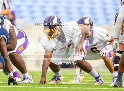 Thumbnail 2 in Tarboro vs Mount Airy (NCHSAA 1A Finals) photogallery.