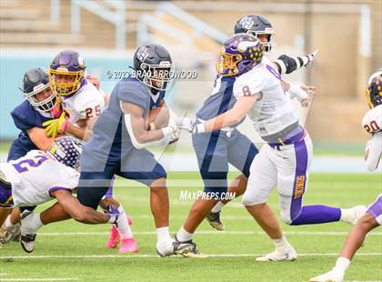Thumbnail 2 in Tarboro vs Mount Airy (NCHSAA 1A Finals) photogallery.