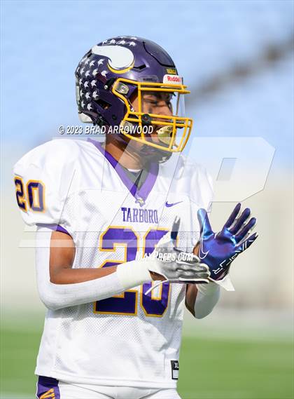 Thumbnail 1 in Tarboro vs Mount Airy (NCHSAA 1A Finals) photogallery.