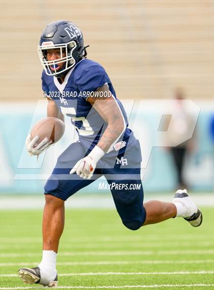 Thumbnail 2 in Tarboro vs Mount Airy (NCHSAA 1A Finals) photogallery.