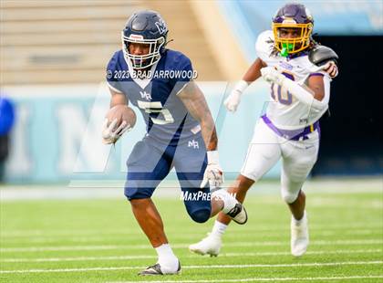 Thumbnail 2 in Tarboro vs Mount Airy (NCHSAA 1A Finals) photogallery.